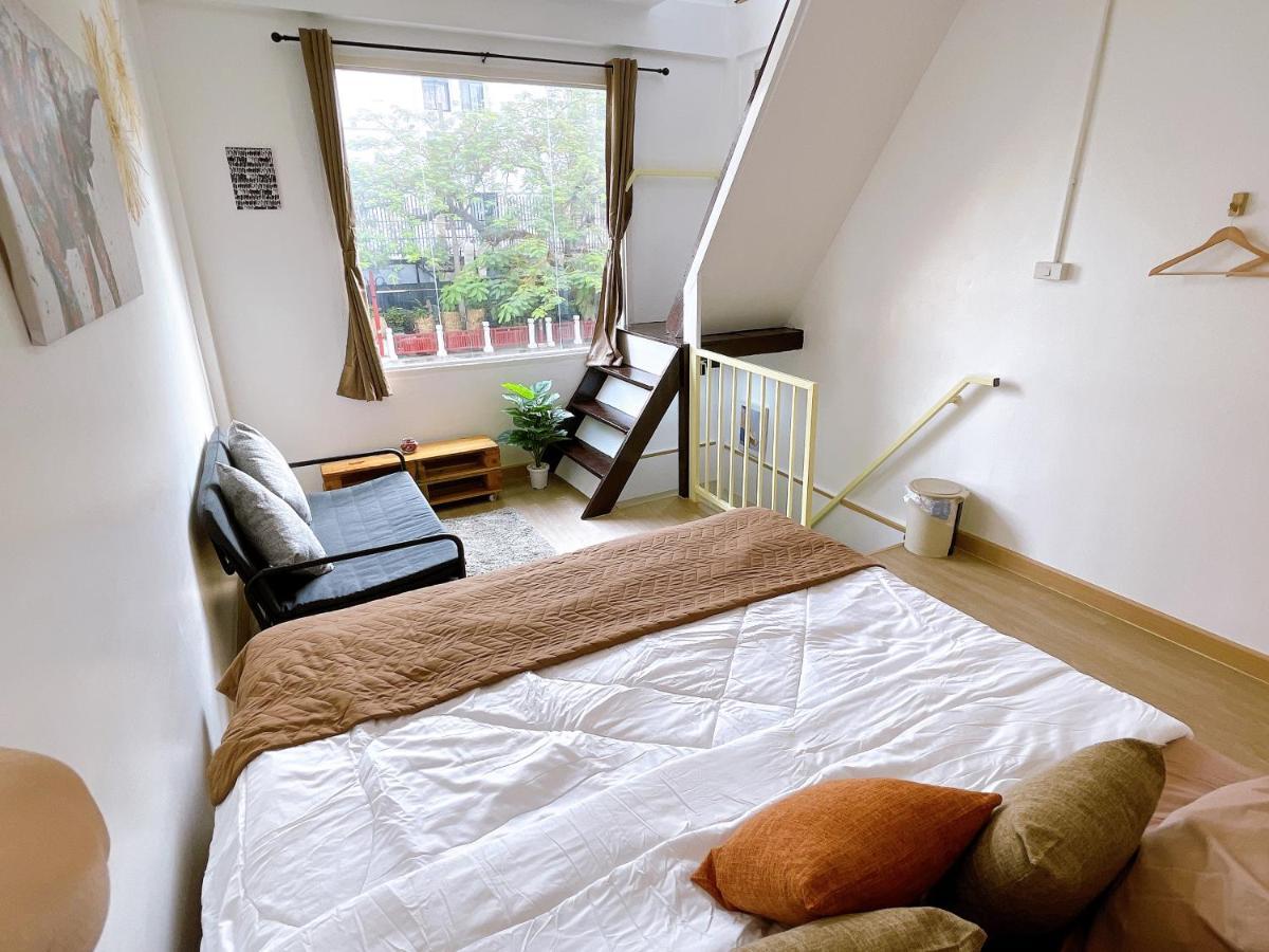 Lively And Cozy Canal House ,Entire House بانكوك المظهر الخارجي الصورة